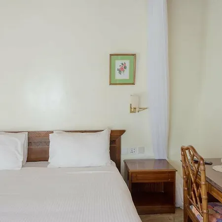Jacaranda Lake Elementaita Lodge Gilgil Exterior photo
